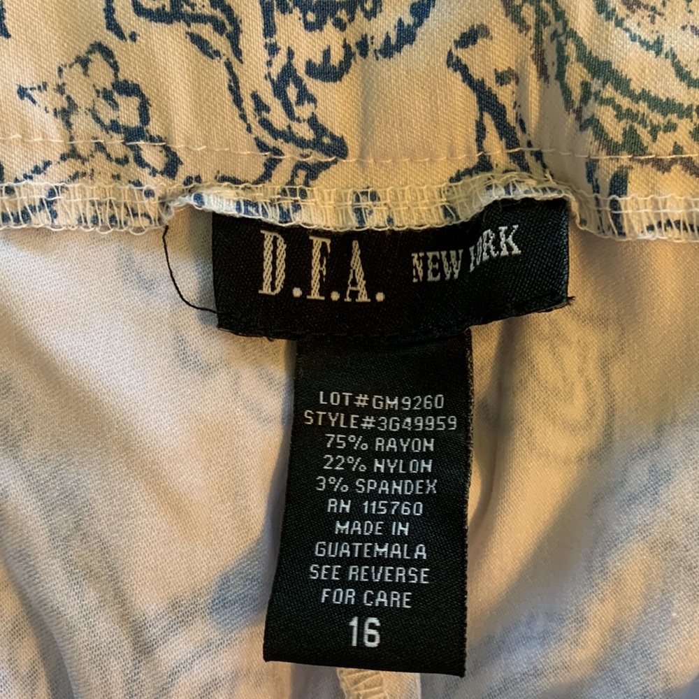 Brand new without tags. Adorable blue and white pull on pants - Picture 3 of 3